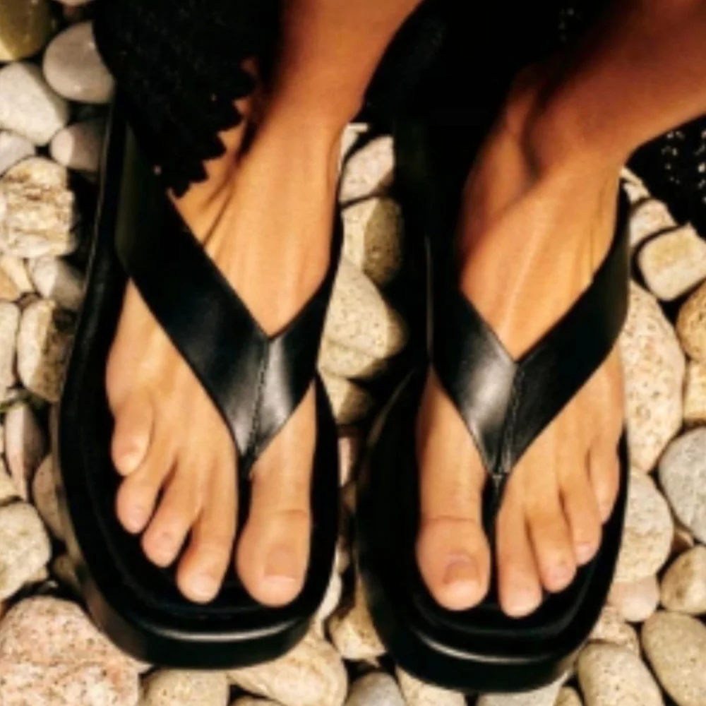 ZARA Flat Strap Sandal